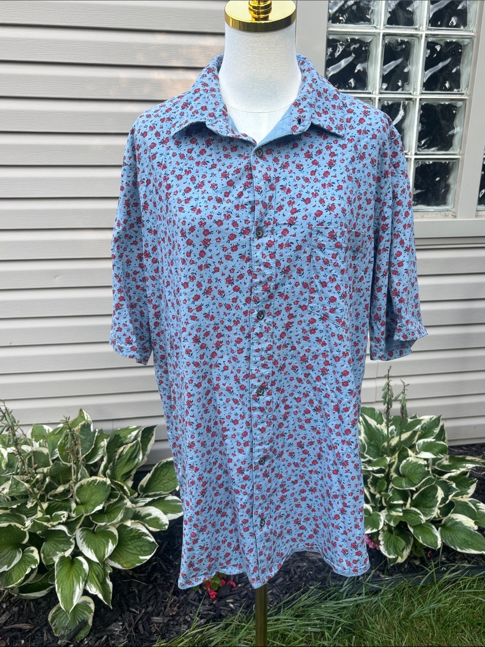George Light Blue Short-Sleeve Button-Down Shirt with Red Floral Print